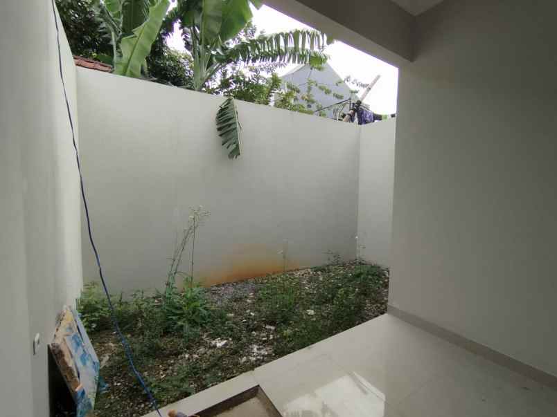 dijual rumah ciranten kulon