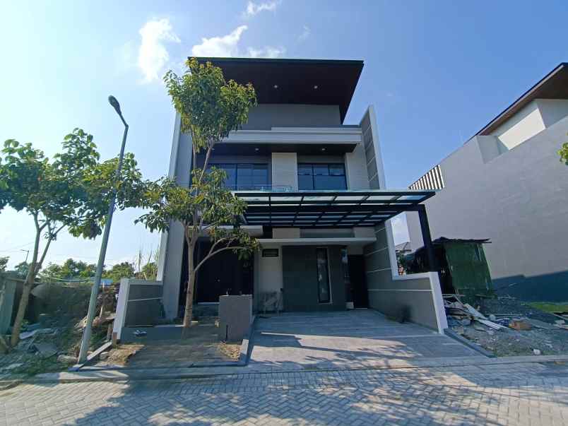 dijual rumah citraland surabaya barat