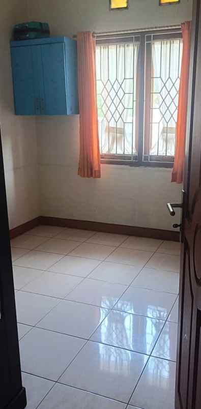 dijual rumah cluster boulevard hijau