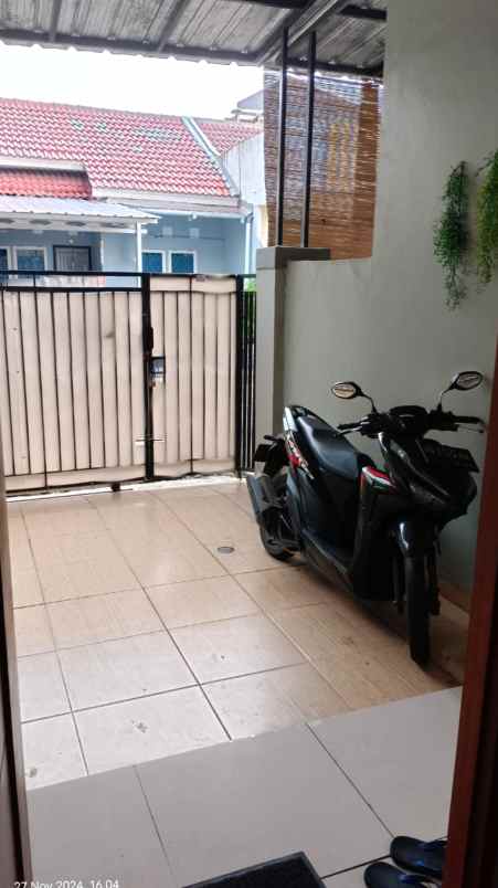 dijual rumah cluster boulevard hijau