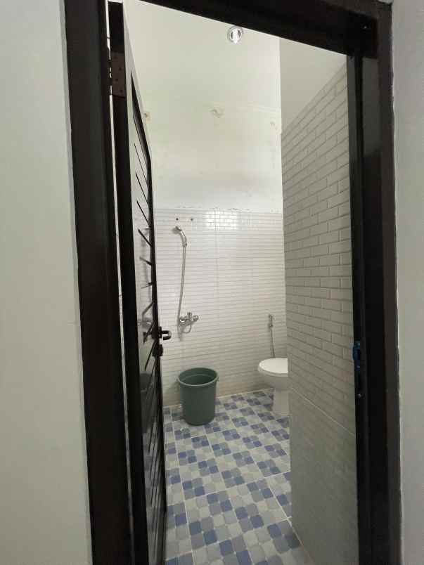 dijual rumah cluster cihanjuang