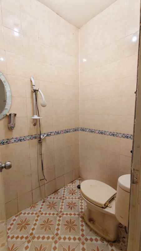 dijual rumah cluster garden fiesta