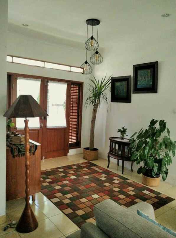 dijual rumah cluster graha lista