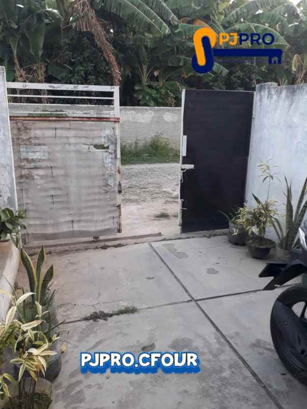 dijual rumah cluster land gardens