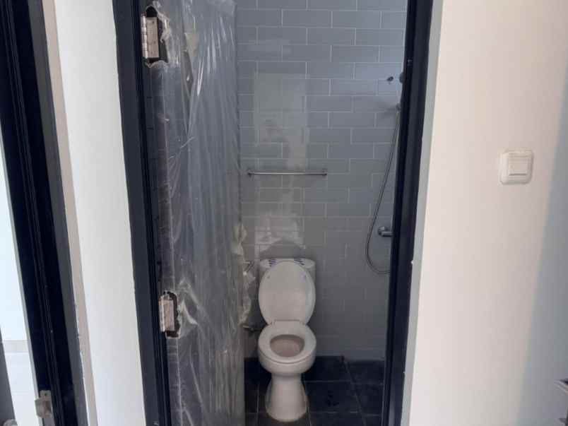 dijual rumah cluster lavesh kota