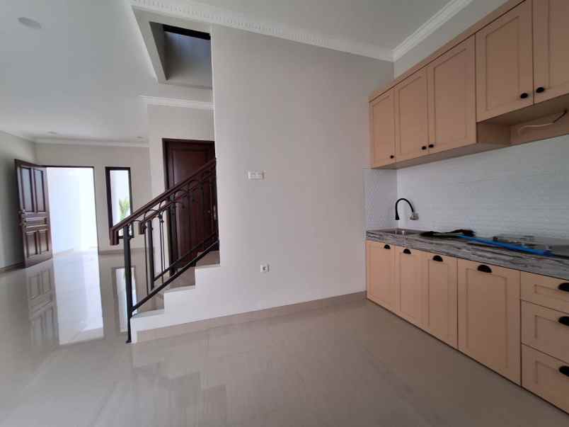 dijual rumah cluster mewah di ratna jatibening bekasi