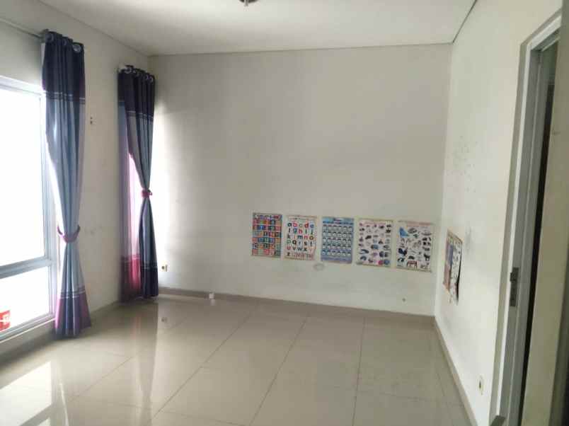 dijual rumah cluster savana metland cakung