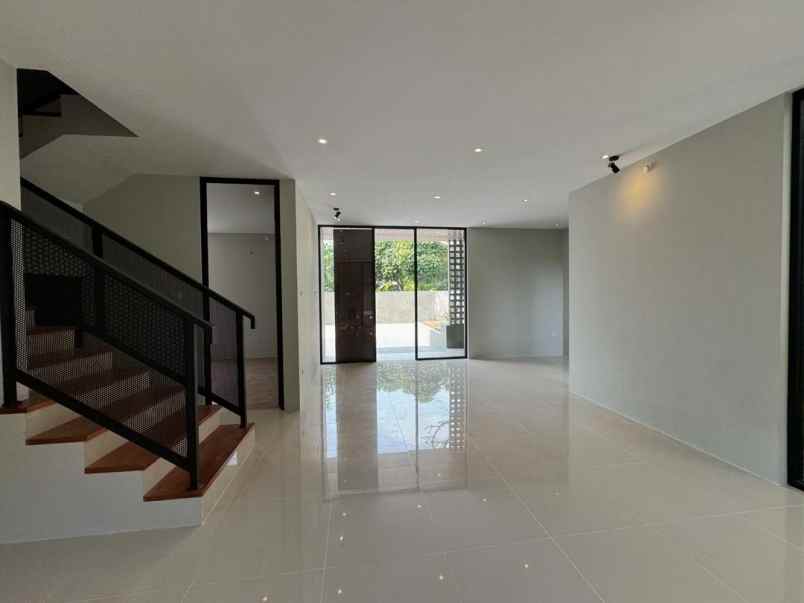 dijual rumah condongcatur kec depok kab