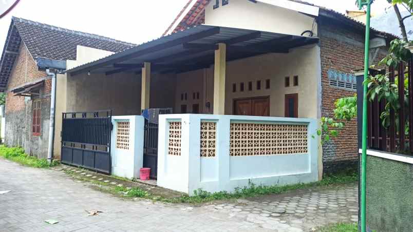 dijual rumah dalam ringroad