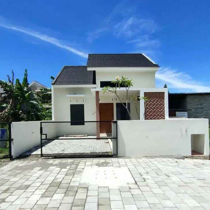 dijual rumah dekat blok o