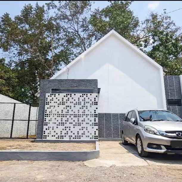 dijual rumah dekat pamella 7