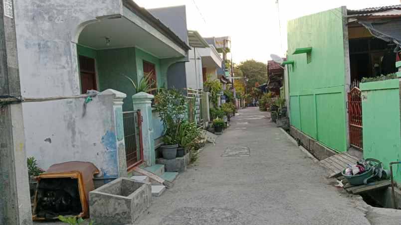 dijual rumah dengan luas 115