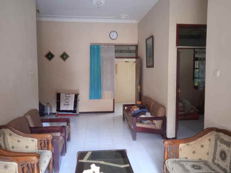 dijual rumah di bukit cemara tidar full perabot