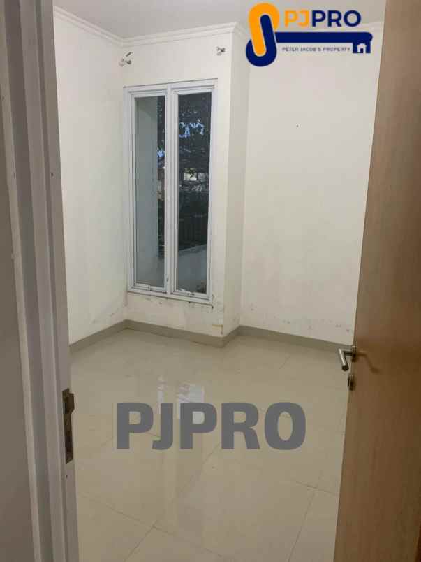 dijual rumah di daerah panjibuwono city