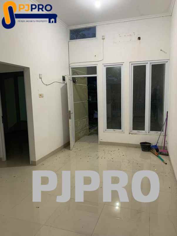 dijual rumah di daerah panjibuwono city