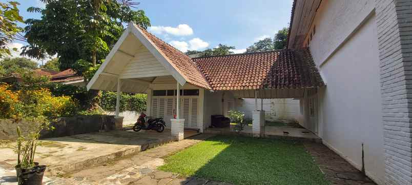 dijual rumah di dago tea house bandung utara