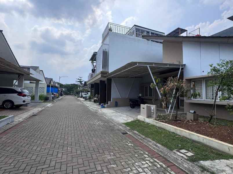 dijual rumah di familia urban rawalumbu bekasi