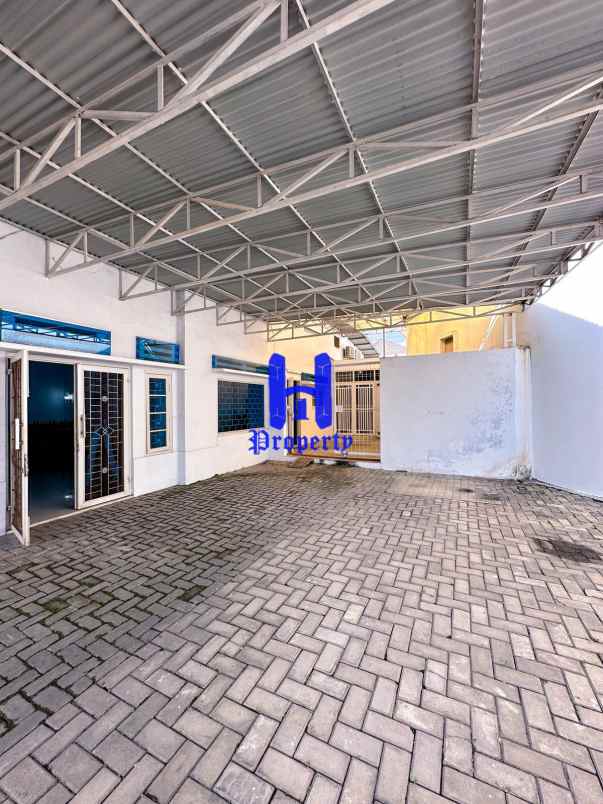 dijual rumah di jalan melur multatuli medan