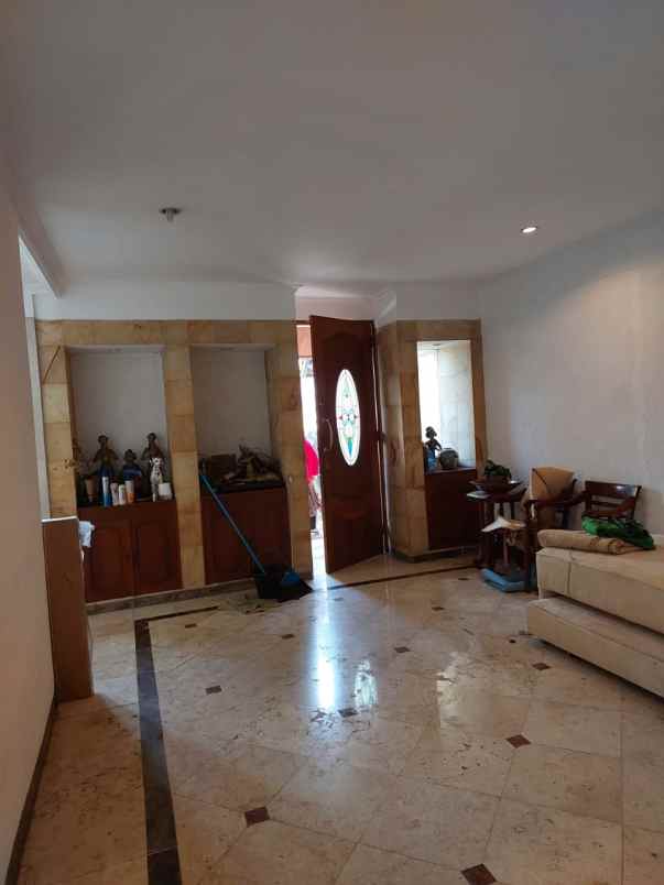 dijual rumah di jl ciganjur jagakarsa jakarta selatan