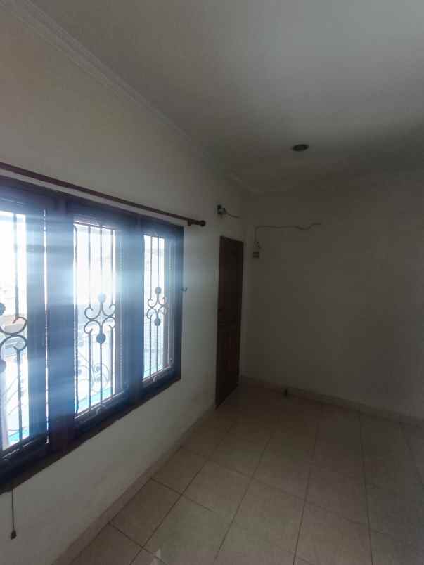 dijual rumah di kalideres permai jakarta barat