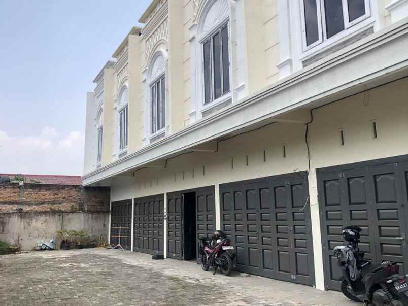 dijual rumah di komplek durung residence akses mudah