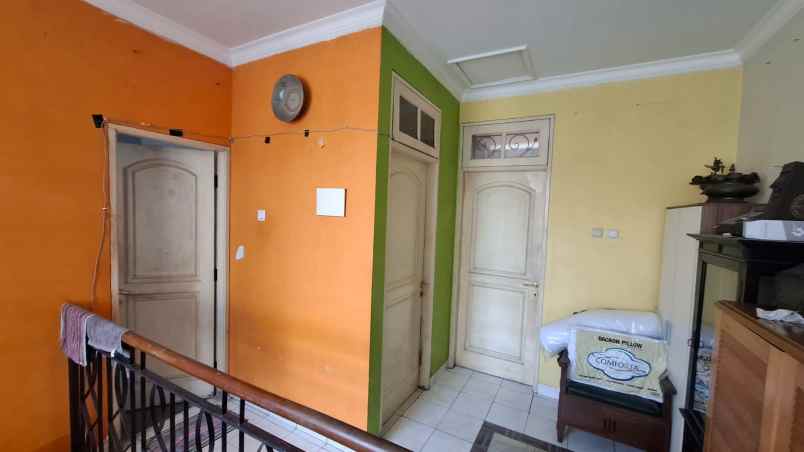 dijual rumah di legenda wisata cibubur
