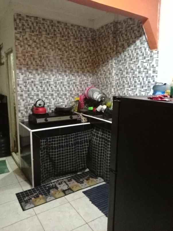 dijual rumah di perumahan puri harmoni