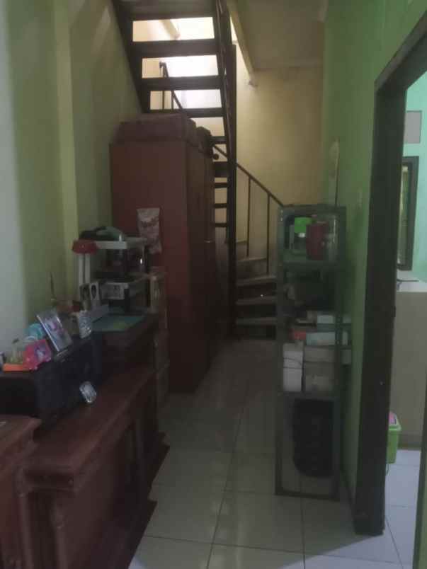 dijual rumah di plamongan indah semarang
