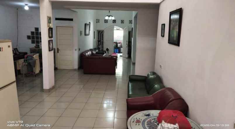 dijual rumah di taman galaxy bekasi