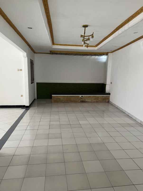 dijual rumah dipondok gede lt180 nego
