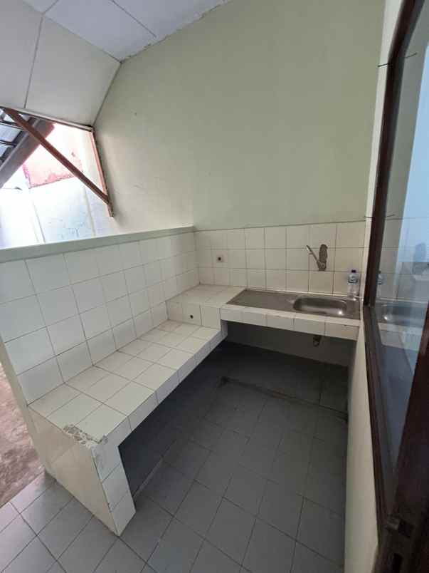 dijual rumah disutera kirana pondok