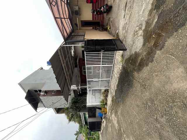 dijual rumah elkk297