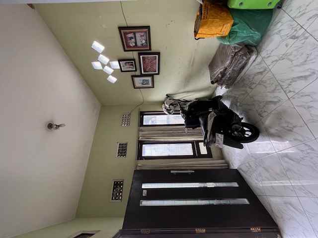 dijual rumah elkk359