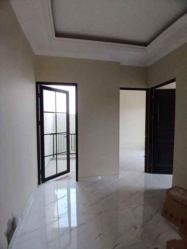 dijual rumah exclusive di cilodong depok