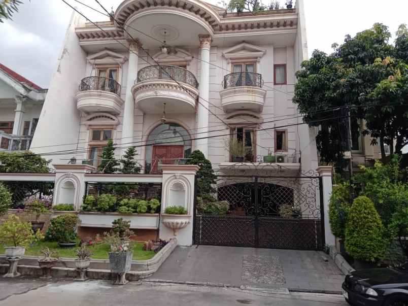 dijual rumah exclusive di komplek pluit putri