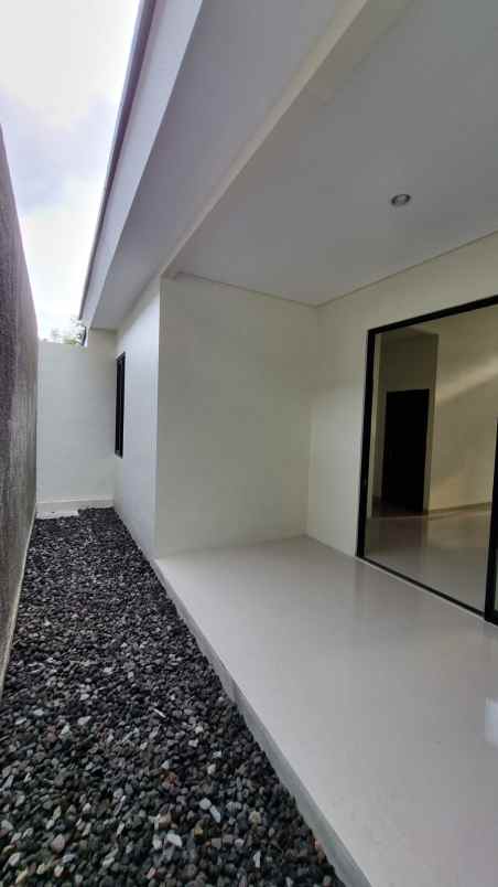 dijual rumah exclusive modern di ngaglik sleman