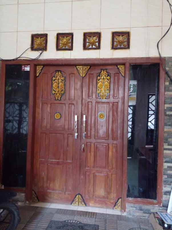 dijual rumah flamboyan garden 1