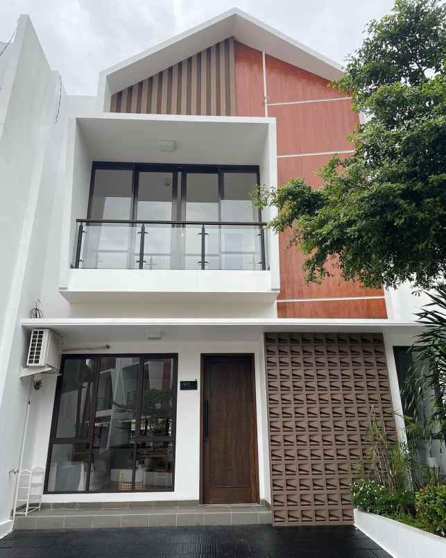 dijual rumah ganduo cinere