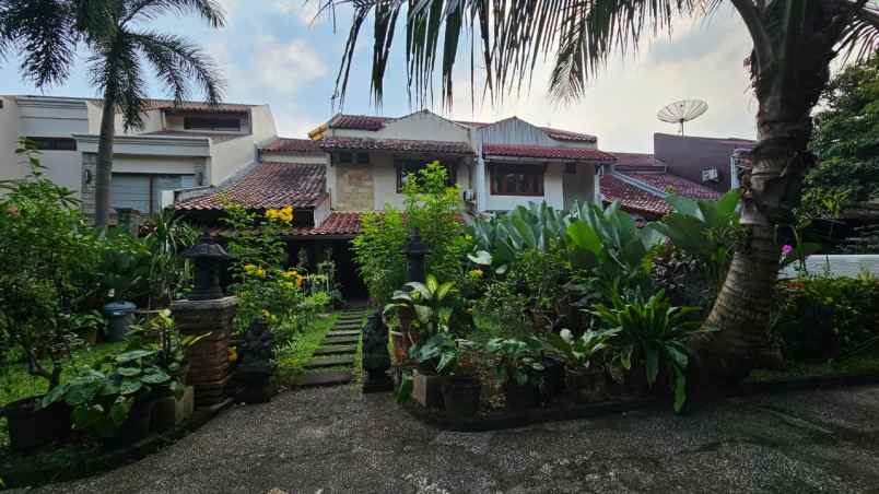 dijual rumah graha cinere