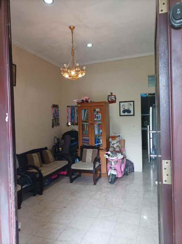 dijual rumah graha raya bintaro tangsel