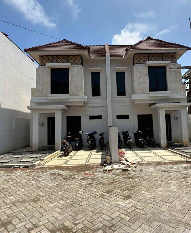 dijual rumah green hbb residence