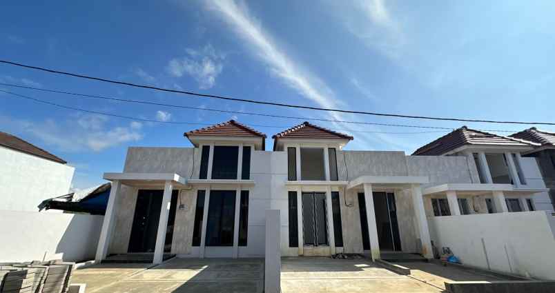 dijual rumah green hbb residence