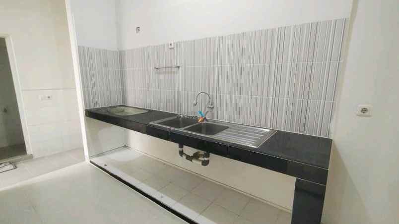 dijual rumah greenville babatan pantai kenjeran