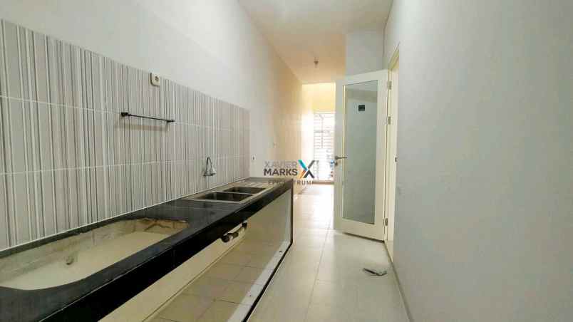 dijual rumah greenville babatan pantai kenjeran