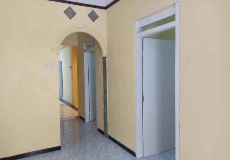 dijual rumah griyashanta