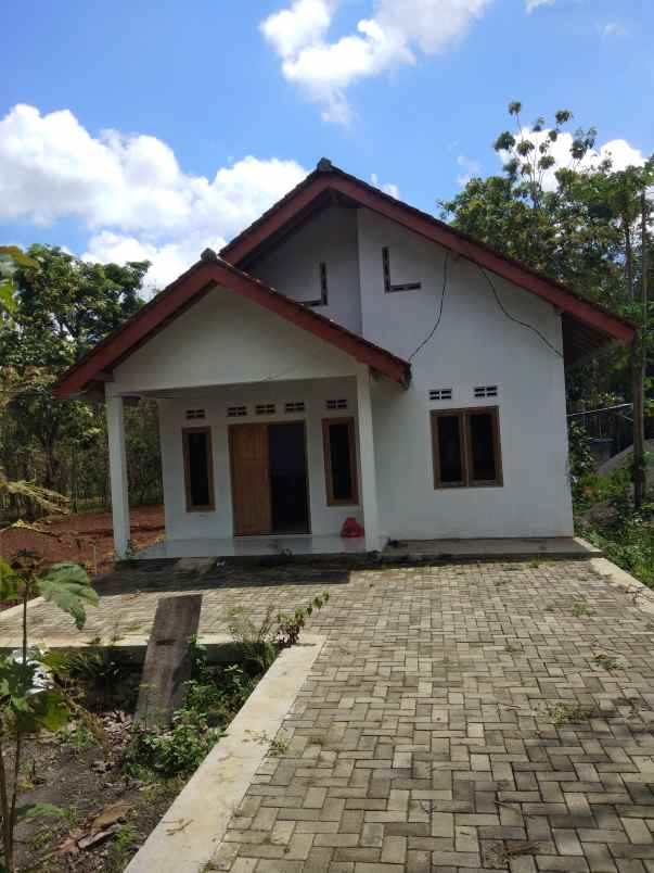 dijual rumah gunung sari