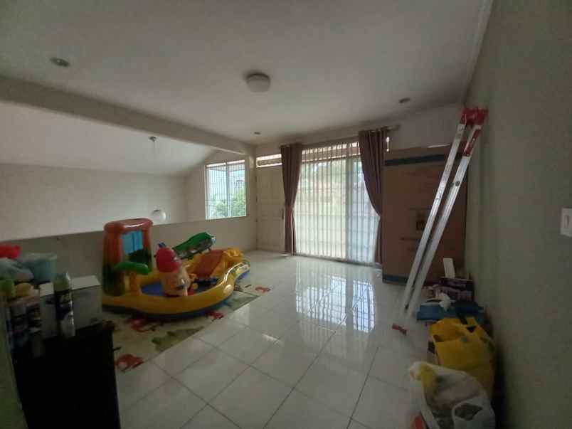 dijual rumah gunungbatu