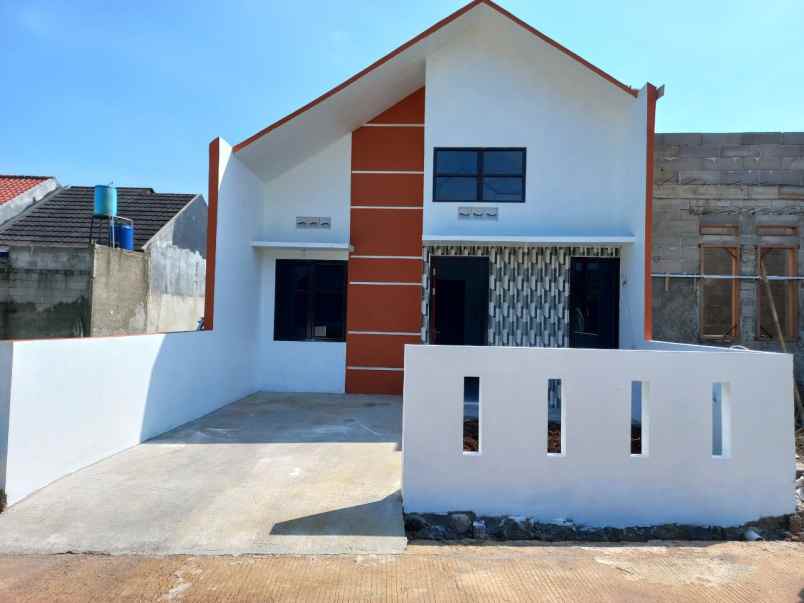 dijual rumah hanya 15 menit ke stasiun bogor