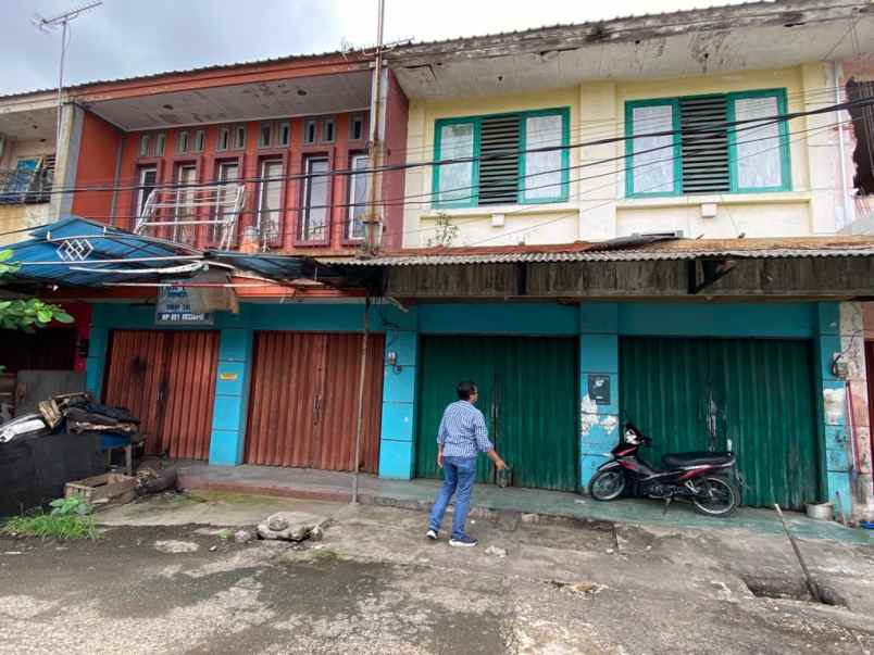 dijual rumah harapan indah