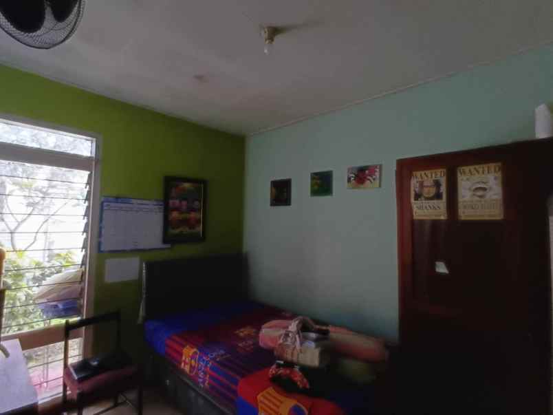 dijual rumah hitung tanah saja di cikutra bandung